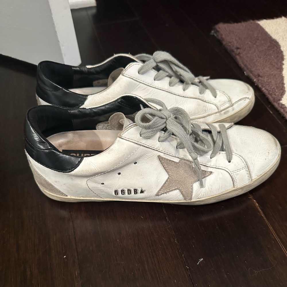 Golden Goose low top sneakers